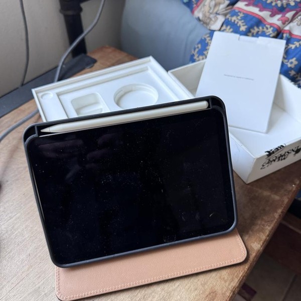 Apple iPad Mini 7th Gen - Wi-Fi, 128 GB, Space Gray, A2993