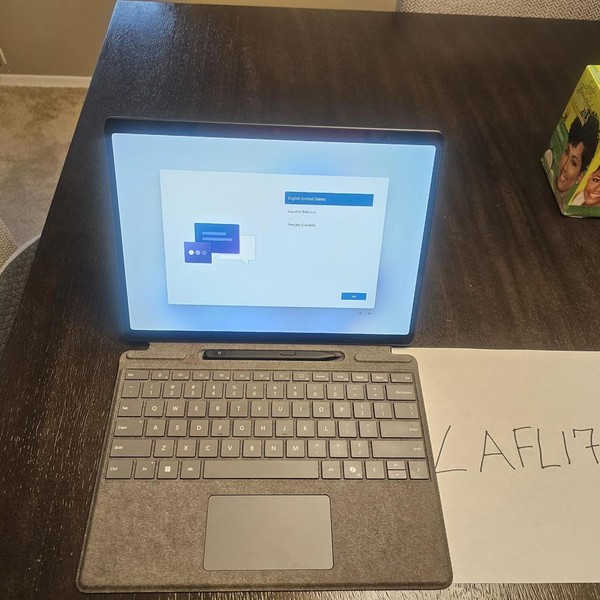 Microsoft Surface Pro - Wi-Fi, Black