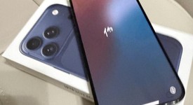 Mint
													Apple iPhone 15 Pro - Unlocked, Black, 128 GB, A2848, photo 3 of 8