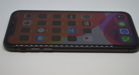 Mint
													Apple iPhone 11 - Unlocked, Black, 64 GB, A2111, photo 5 of 11