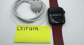 Fair
													Apple Watch Series 8 45mm - Unlocked, Midnight, A2774 - Cellular, Aluminum, photo 2 of 9