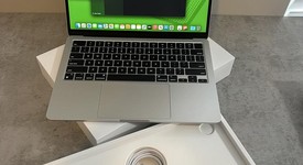 Mint
													MacBook Air 2022 - 13" - Apple M2, Silver, 256 GB, 8 GB, photo 1 of 9