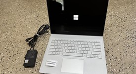 Good
													Microsoft Surface Book 2 13.5" - I5, 256 GB, 8 GB, photo 2 of 6