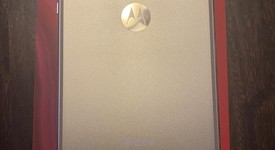 Fair
													Moto Z2 Play - Verizon, Gold, 32 GB, 3 GB, photo 1 of 6