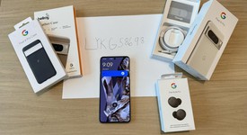 Mint
													Google Pixel 8 Pro - Unlocked, Porcelain, 256 GB, 12 GB, G1MNW, mmWave 5G, photo 1 of 9