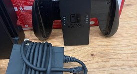 Mint
													Nintendo Switch - Red & Blue, 32 GB, photo 4 of 6