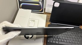 Mint
													Apple iPad Pro 13" (M4) 2024 - Unlocked, Black, 1 TB, 16 GB, A2926, Nano-texture Glass, photo 5 of 9