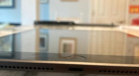 Good
													Apple iPad 9th Gen - Unlocked, Gray, 64 GB, A2603, photo 4 of 5