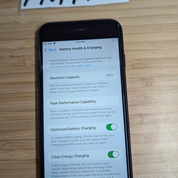 Apple iPhone SE 3rd Gen 2022 - Unlocked, 64 GB, Midnight, A2595