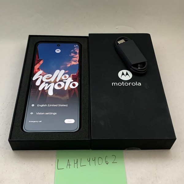 Motorola Razr Ultra (2025) - Unlocked, 512 GB, PANTONE Rio Red, 16 GB