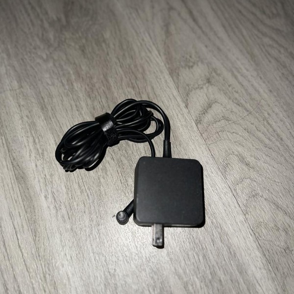 Asus Vivobook Laptop