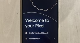 Mint
													Google Pixel 9 Pro - Unlocked, Porcelain, 128 GB, 16 GB, GR83Y, photo 3 of 7