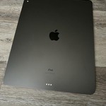Good Apple iPad Pro 12.9 inch 3rd Gen 2018 - Wi-Fi, 256 GB, Gray, A1876