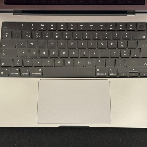 MacBook Pro 2021 - 14 inch - 512 GB, Gray, 16 GB, Apple M1 Pro 10-core