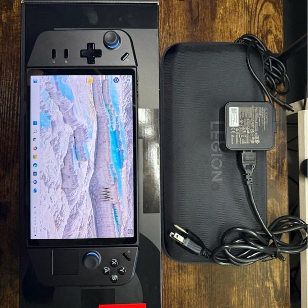 Lenovo Legion Go - 512 GB, Black, 16 GB, AMD Ryzen Z1 Extreme