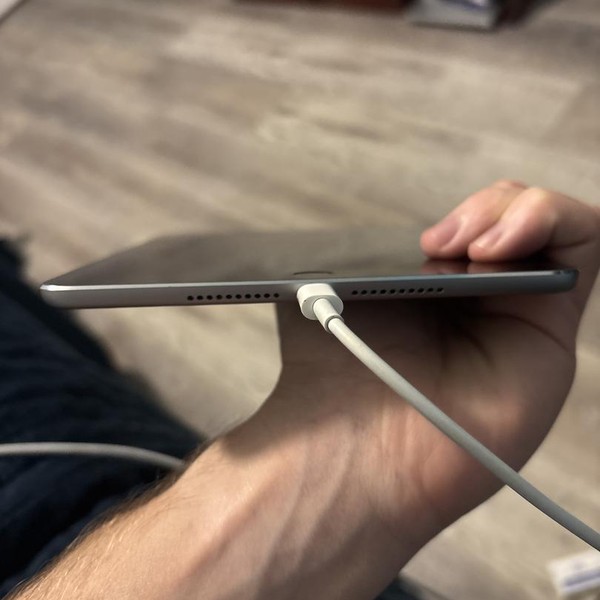 Apple iPad Mini 4 - Wi-Fi, 128 GB, Silver