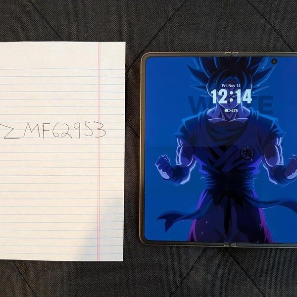 Honor Magic V5 - Unlocked Non-US, Gold, 512 GB, 16 GB