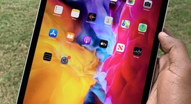 Mint
													Apple iPad Pro 11" 2nd Gen 2020 - Wi-Fi, Silver, 256 GB, A2228, photo 1 of 16