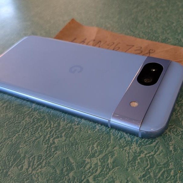 Google Pixel 8a - Unlocked, 128 GB, Bay, 8 GB, GKV4X, Sub-6 5G