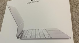 New
													Apple Magic Keyboard for iPad - White, photo 3 of 3