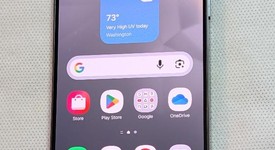 Good
													Samsung Galaxy S24 - T-Mobile, Gray, 128 GB, 8 GB, SM-S921U, photo 1 of 4