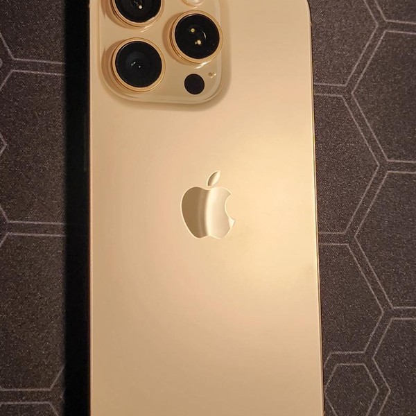 Apple iPhone 16 Pro - Unlocked, 256 GB, Desert, A3083