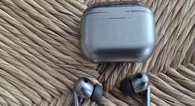 Used
													Samsung Galaxy Buds3 Pro - Silver, photo 3 of 7
