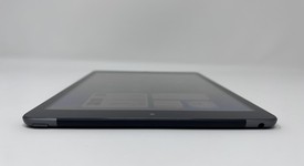 Mint
													Apple iPad 9th Gen - Unlocked, Gray, 64 GB, A2603, photo 4 of 6