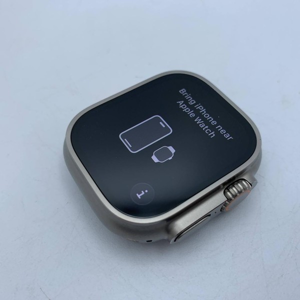 Apple Watch Ultra 49mm - Unlocked, Titanium, A2622
