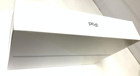New
													Apple iPad 9th Gen - Unlocked, Gray, 256 GB, A2603, photo 2 of 5