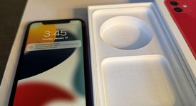 Mint
													Apple iPhone 11 - Unlocked, Red, 64 GB, A2111, photo 4 of 7