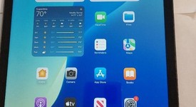 Good
													Apple iPad 9th Gen - Unlocked, Gray, 64 GB, A2603, photo 6 of 6