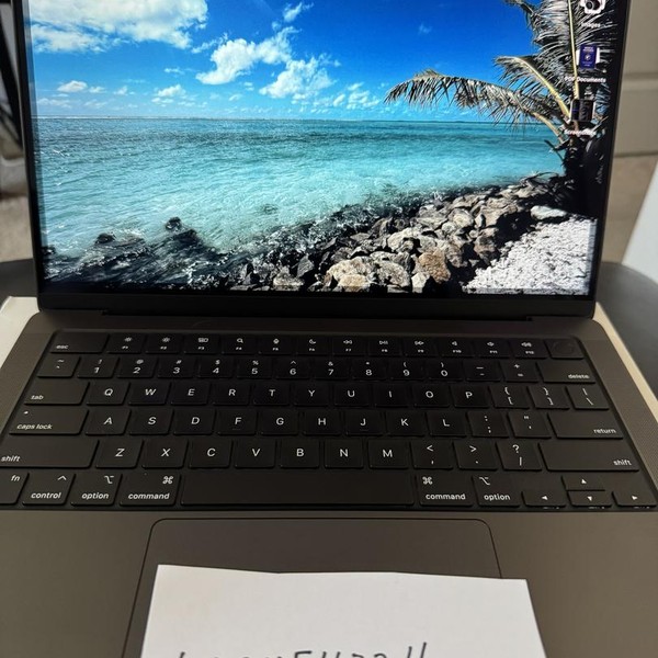MacBook Pro 2024 - 14 inch - 1 TB, Space Black, 24 GB, Apple M4 Pro 12-core