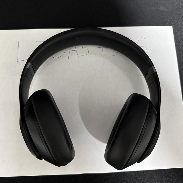 Beats Studio Pro - Black