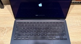 Mint
													MacBook Air 2022 - 13" - Apple M2, Midnight, 256 GB, 16 GB, photo 5 of 6