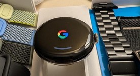 Mint
													Google Pixel Watch 2 - Unlocked, Silver, LTE, photo 3 of 8