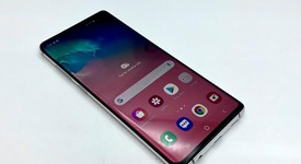 Good
													Samsung Galaxy S10 Plus - Unlocked, Ceramic White, 512 GB, 8 GB, SM-G975U1, photo 3 of 4