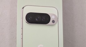 New
													Google Pixel 10 Pro XL - Unlocked, Jade, 256 GB, GUL82, photo 1 of 4
