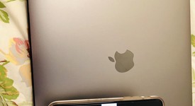 Mint
													MacBook Pro 2016 (With Touch Bar) - 15" - Gray, 256 GB, 16 GB, photo 5 of 14