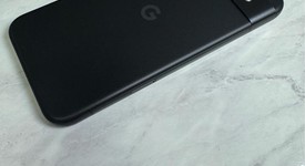Mint
													Google Pixel 8a - Unlocked, Obsidian, 128 GB, 8 GB, GKV4X, Sub-6 5G, photo 5 of 7