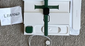 Mint
													Apple Watch Series 7 45mm - Unlocked, Green, A2477 - Cellular, Aluminum, photo 1 of 6