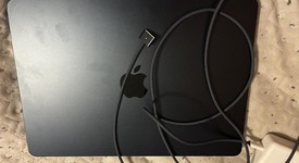 Good
													MacBook Air 2025 (M4) - 13" - Apple M4, Midnight, 256 GB, 16 GB, photo 2 of 8