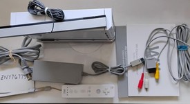 Fair
													Nintendo Wii - White, photo 4 of 4