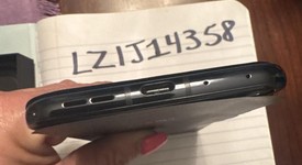 Mint
													Motorola Razr Plus (2024) - AT&T, Navy Blue, 256 GB, 12 GB, photo 2 of 5