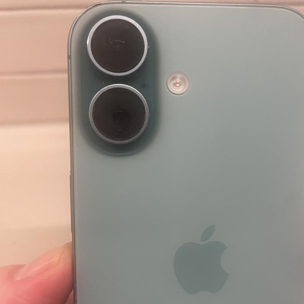 Apple iPhone 16 - Unlocked, 128 GB, Teal, A3081