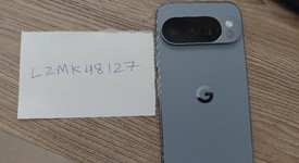 Mint
													Google Pixel 10 Pro - Unlocked, Moonstone, 128 GB, G4QUR, photo 3 of 8