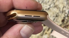 Mint
													Apple Watch Series 5 40mm - Gold, A2092 - GPS, Aluminum, photo 5 of 13