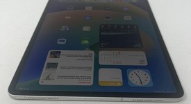 Good
													Apple iPad Pro 12.9" 3rd Gen 2018 - Unlocked, Silver, 256 GB, A2014, photo 4 of 8