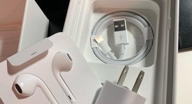 Good
													Apple iPhone 7 Plus - Verizon, Black, 128 GB, A1661, photo 3 of 3