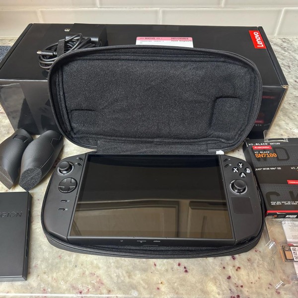 Lenovo Legion Go (Gen 2) - 2 TB, Black, 32 GB, AMD Ryzen Z2  Extreme